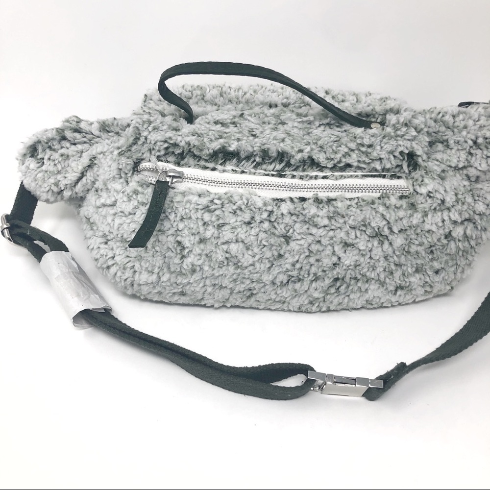 FREE PEOPLE Cozy Up Sling Bag Faux Fur Fanny Pack - Picture 4 of 5